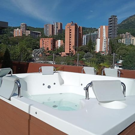 Hotel Lomas 10 Medellin By Dico Extérieur photo