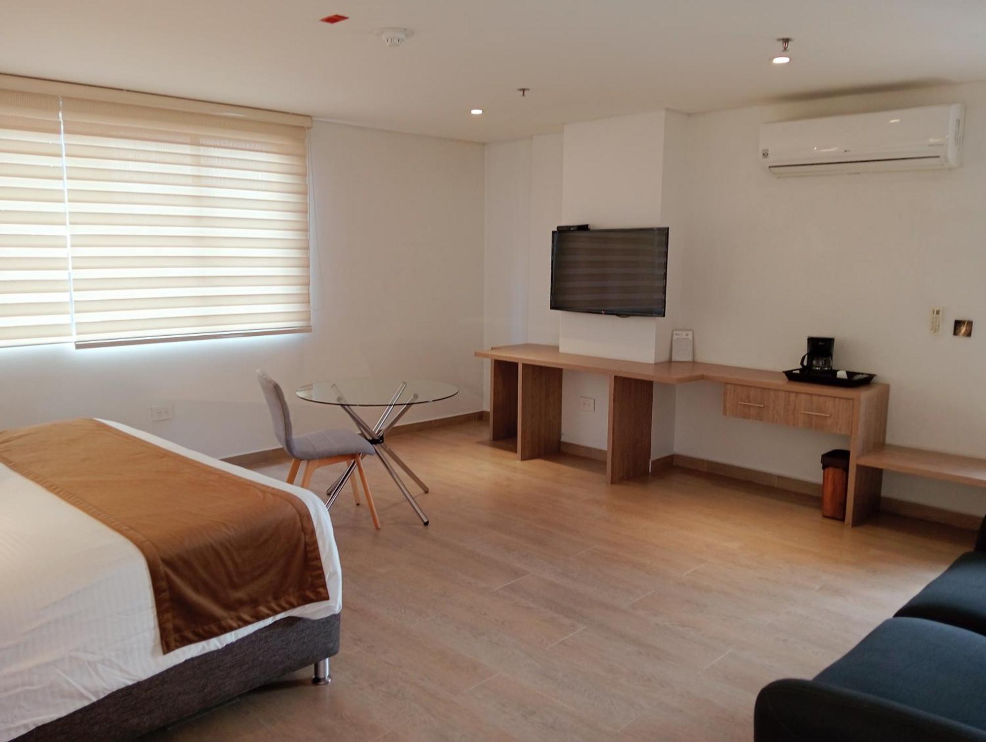 Hotel Lomas 10 Medellin By Dico Extérieur photo